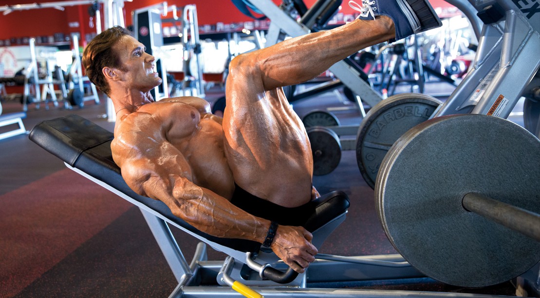 Bodybuilding Legend Mike O'Hearn's 5-Move Legs Workout ...